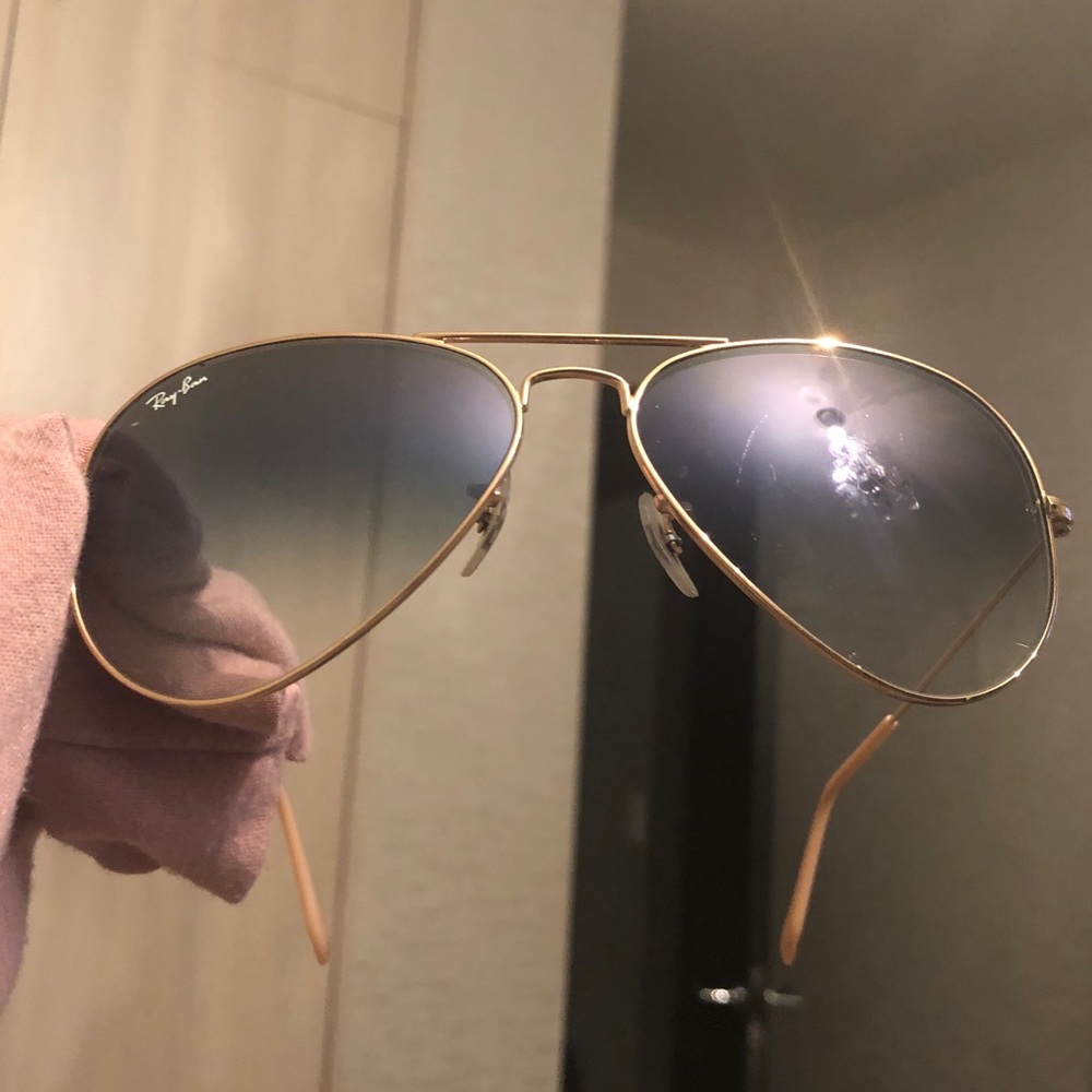 Ray Ban Gradient Aviators Sunglasses